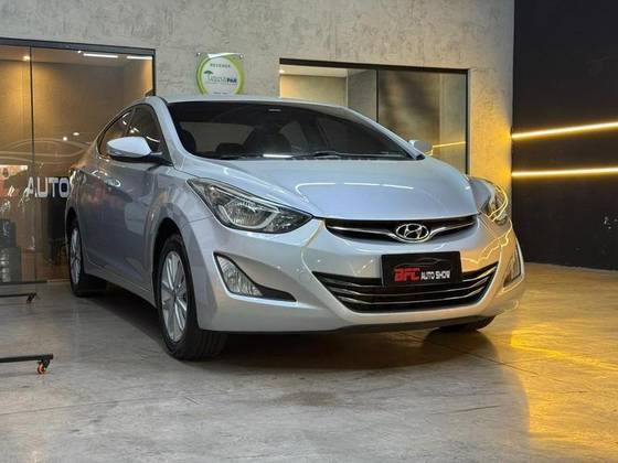HYUNDAI ELANTRA 2.0 GLS 16V FLEX 4P AUTOMÁTICO HYUNDAI ELANTRA 2.0 GLS 16V FLEX 4P AUTOMÁTICO